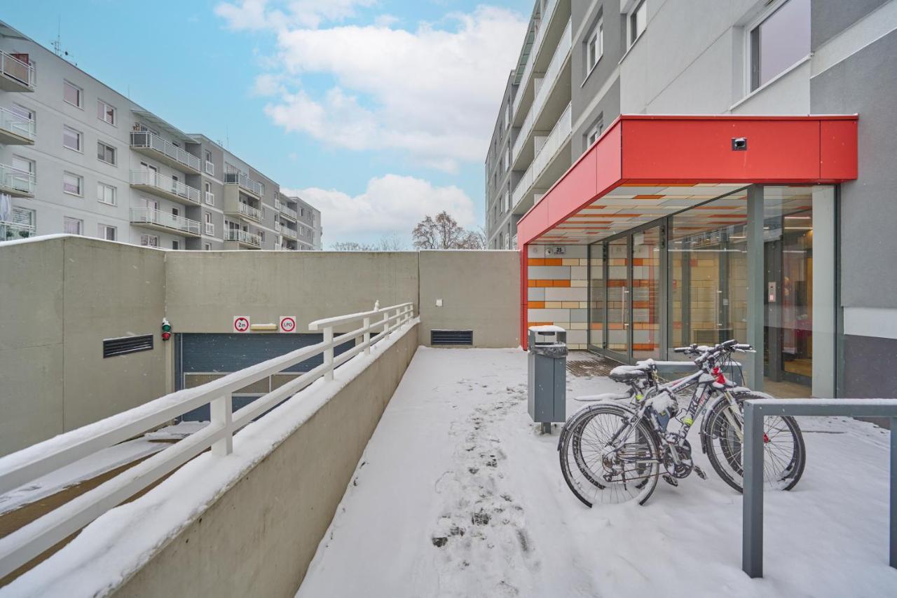 Wroclaw Rose Apartments By Noclegi Renters Екстер'єр фото