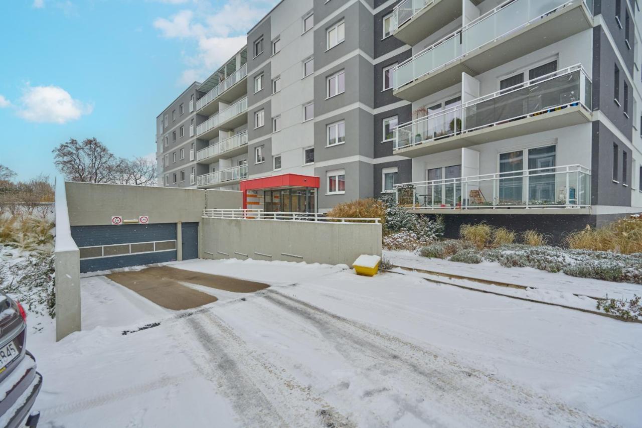Wroclaw Rose Apartments By Noclegi Renters Екстер'єр фото