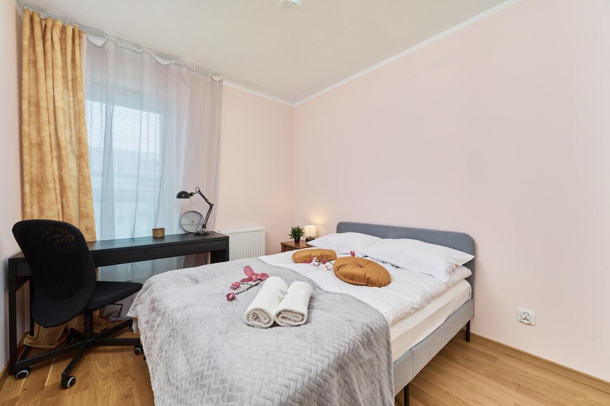 Wroclaw Rose Apartments By Noclegi Renters Екстер'єр фото