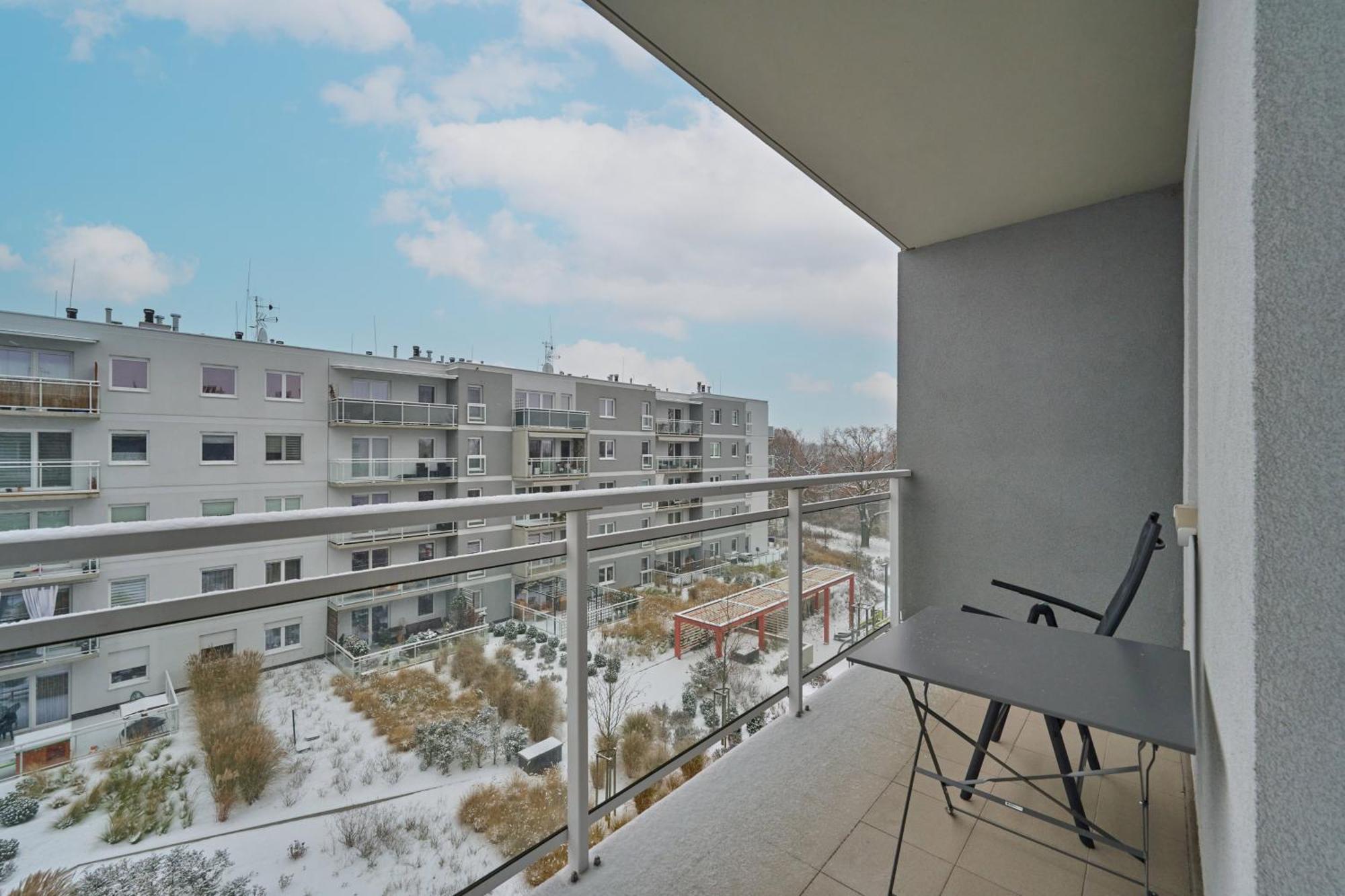 Wroclaw Rose Apartments By Noclegi Renters Екстер'єр фото